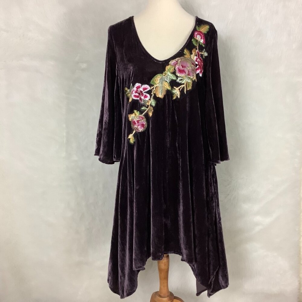 Aratta Silent Journey Stage Purple Velvet Embroidered Bell Sleeve Tunic Dress S